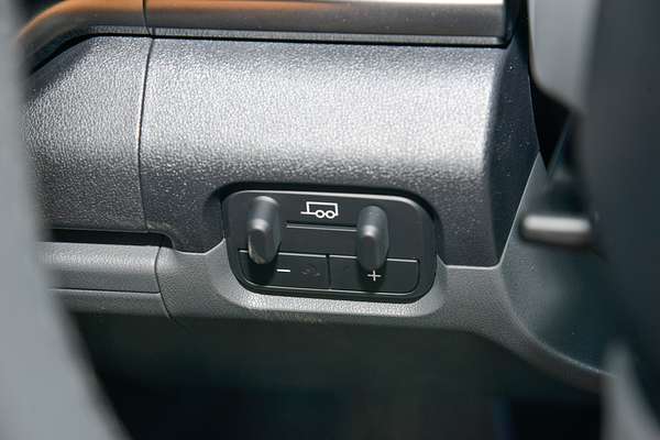 2025 Kia Tasman X-Line TK 4X4 thumb-15
