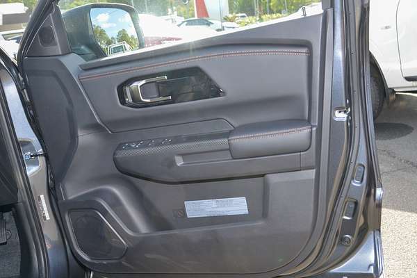 2025 Mitsubishi Triton GSR MV 4X4 thumb-16