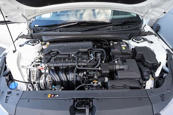 2025 Kia K4 Sport CL4m thumb-7