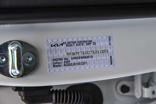 2025 Kia K4 Sport CL4m thumb-20