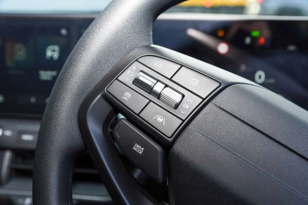 2025 Kia K4 Sport CL4m thumb-14