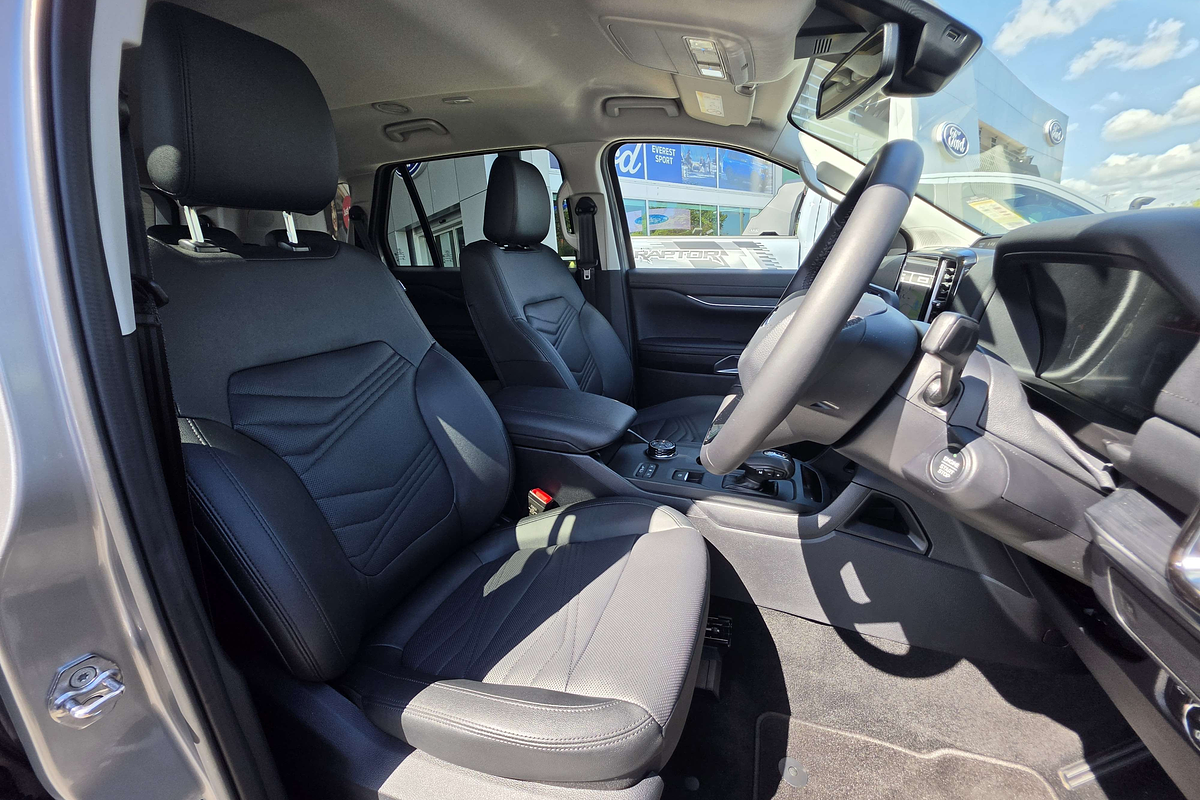 2025 Ford Everest Trend 2.0L thumb-9