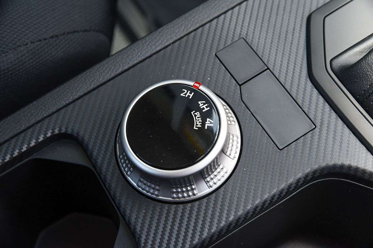 2025 Mitsubishi Triton GLX MV 4X4 thumb-14