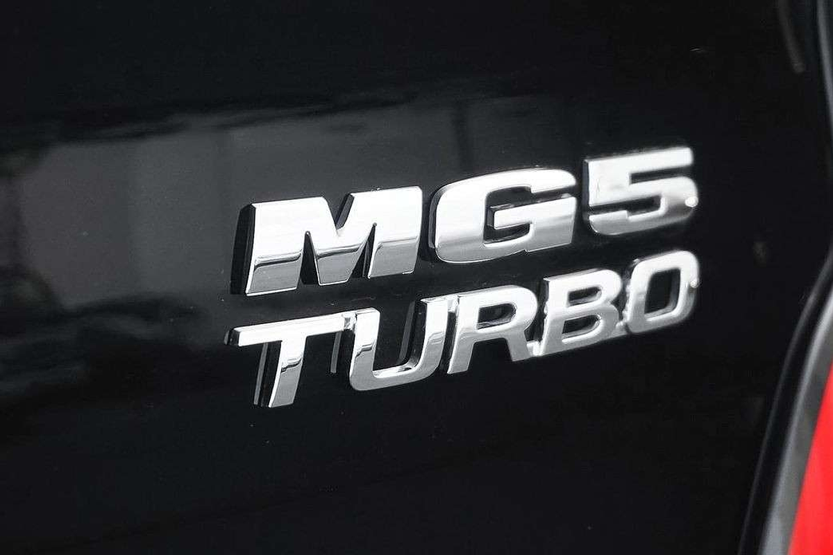 2025 MG MG5 Essence thumb-3