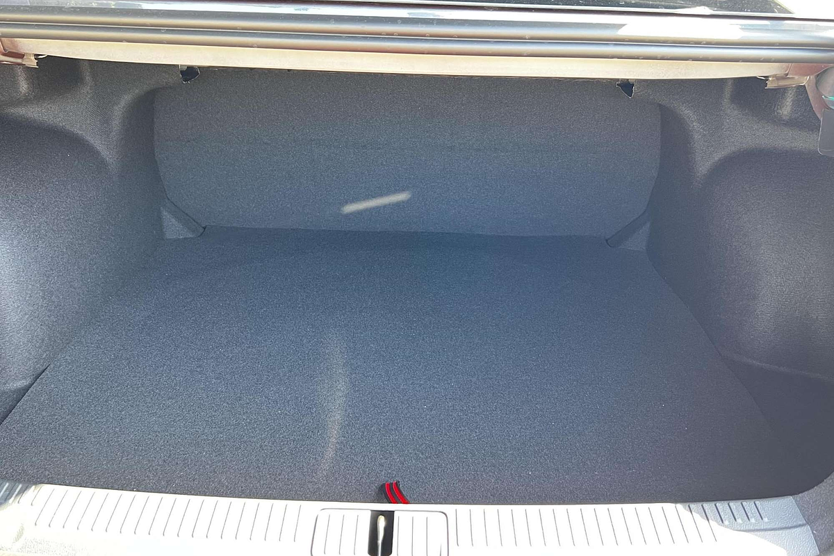 2025 MG MG5 Essence thumb-19