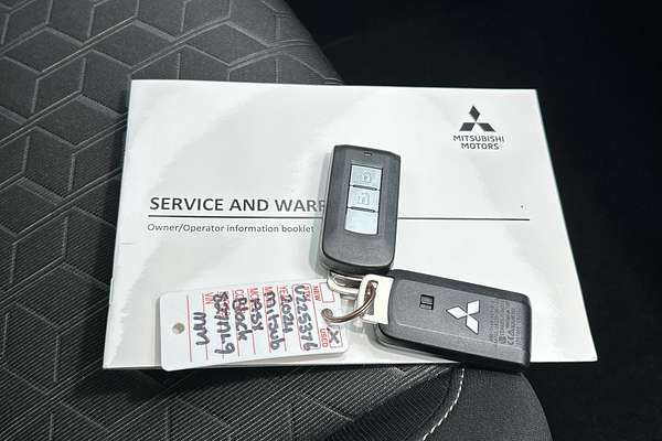 2024 Mitsubishi ASX LS XD thumb-22