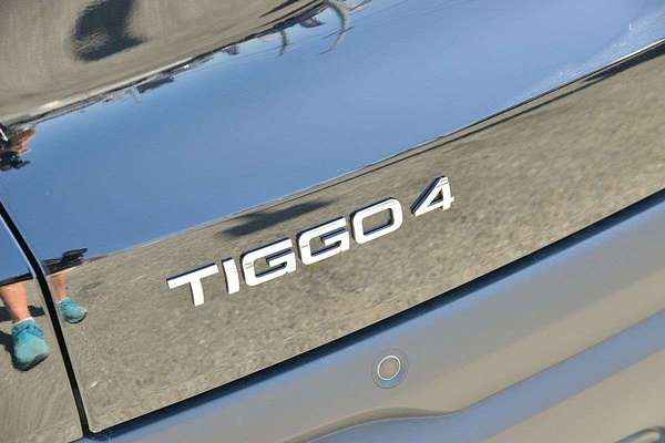 2025 Chery Tiggo 4 Urban thumb-18