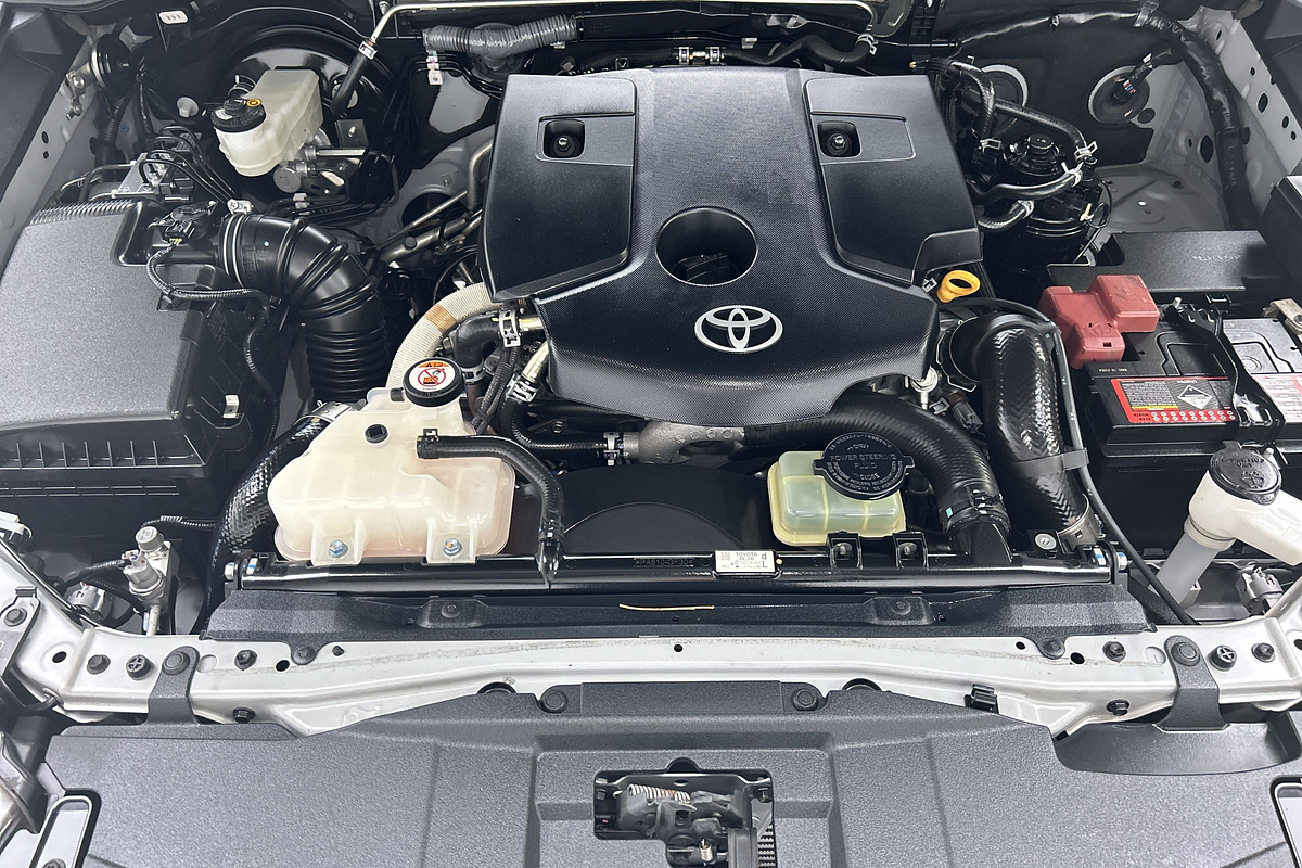 2020 Toyota Hilux SR5 GUN126R 4X4 thumb-10