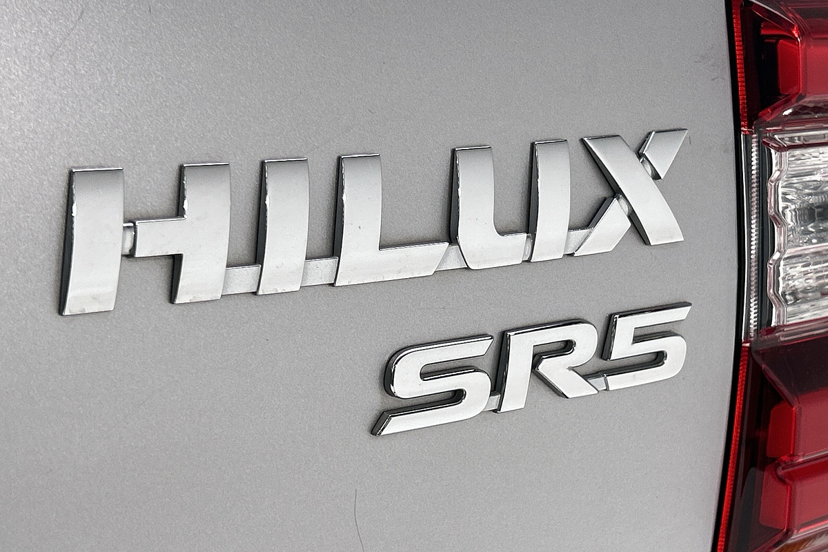 2020 Toyota Hilux SR5 GUN126R 4X4 thumb-21