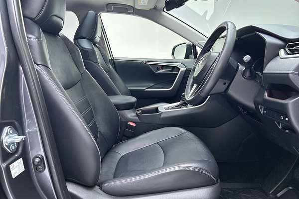 2020 Toyota RAV4 Cruiser MXAA52R thumb-12