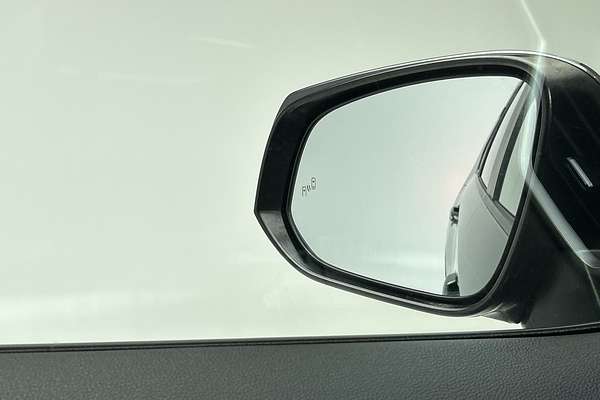 2020 Toyota RAV4 Cruiser MXAA52R thumb-17