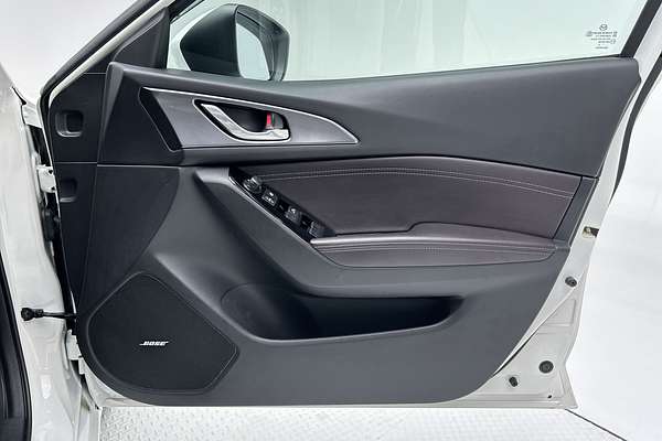 2018 Mazda 3 SP25 GT BN Series thumb-18