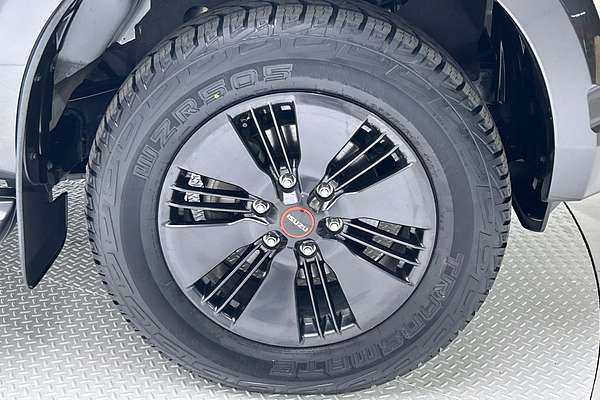 2021 Isuzu D-MAX X-TERRAIN 4X4 thumb-9