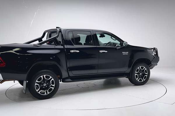 2023 Toyota Hilux SR5 GUN126R 4X4 thumb-2