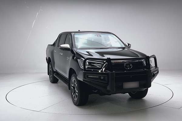 2023 Toyota Hilux SR5 GUN126R 4X4 thumb-4