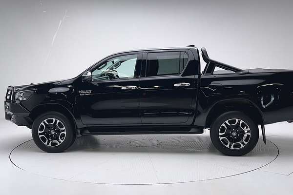 2023 Toyota Hilux SR5 GUN126R 4X4 thumb-7