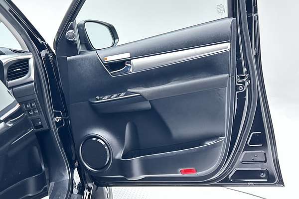 2023 Toyota Hilux SR5 GUN126R 4X4 thumb-18