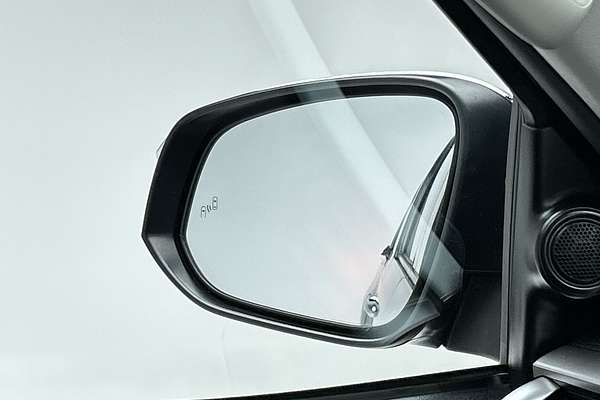 2023 Toyota Hilux SR5 GUN126R 4X4 thumb-17