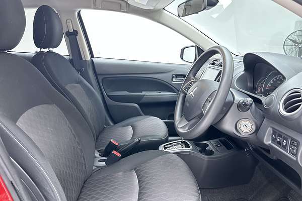 2021 Mitsubishi Mirage LS LB thumb-12
