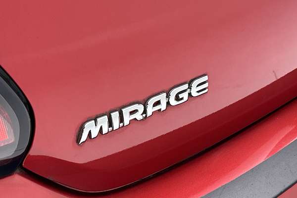 2021 Mitsubishi Mirage LS LB thumb-21