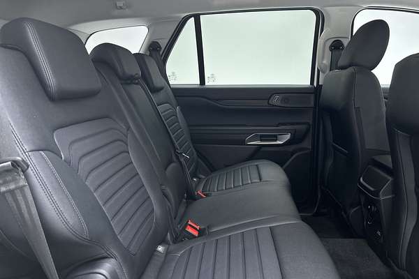 2026 Ford Everest thumb-11