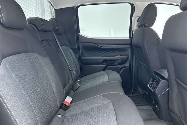 2025 Ford Ranger XLT 4X4 3.0L thumb-11