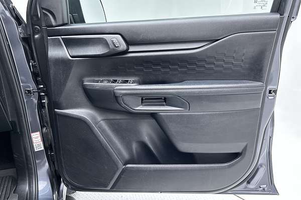 2025 Ford Ranger XLT 4X4 3.0L thumb-18
