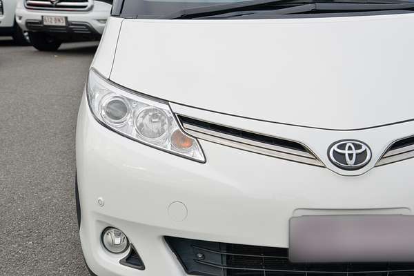 2014 Toyota Tarago GLX ACR50R thumb-1