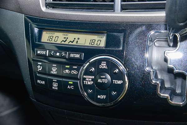 2014 Toyota Tarago GLX ACR50R thumb-13