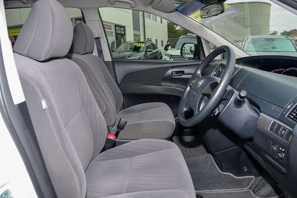 2014 Toyota Tarago GLX ACR50R thumb-9