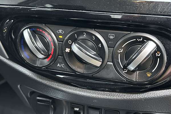 2022 Nissan Navara SL D23 4X4 thumb-16