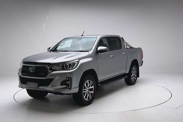 2019 Toyota Hilux SR5 GUN126R 4X4 thumb-5