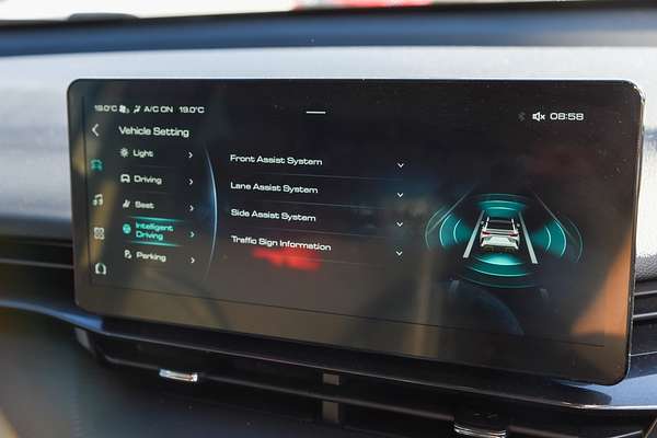 2023 GWM Haval H6GT Ultra B03 thumb-12