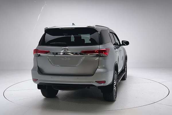 2020 Toyota Fortuner GXL GUN156R thumb-1