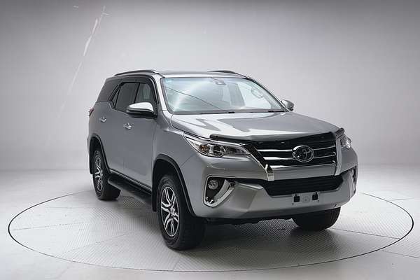 2020 Toyota Fortuner GXL GUN156R thumb-4