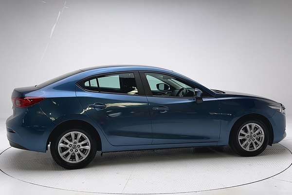 2018 Mazda 3 Neo Sport BN Series thumb-8