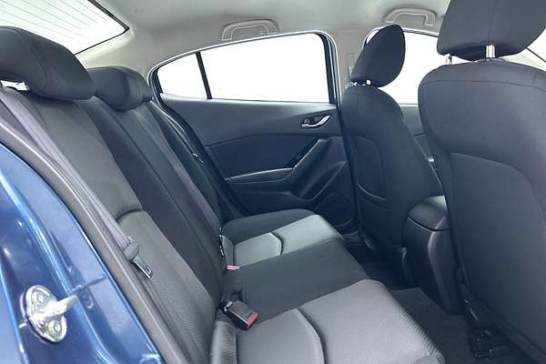 2018 Mazda 3 Neo Sport BN Series thumb-11
