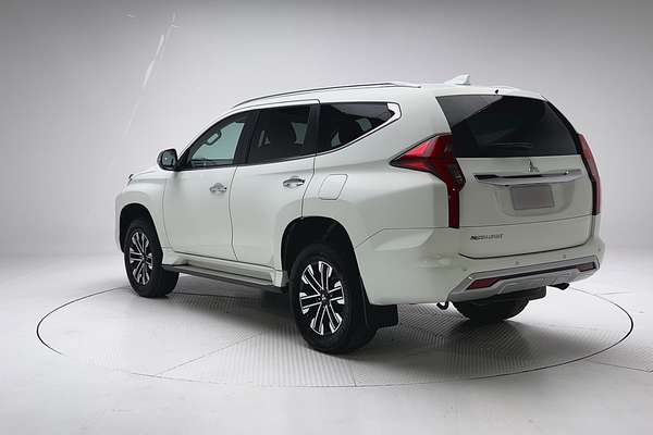 2020 Mitsubishi Pajero Sport GLS QF thumb-8