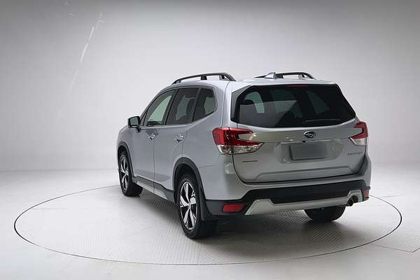 2018 Subaru Forester 2.5i-S S5 thumb-6
