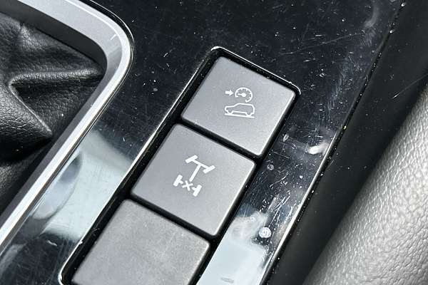 2024 Mazda BT-50 XTR TF 4X4 thumb-16