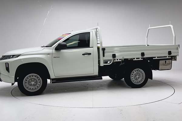 2022 Mitsubishi Triton GLX MR 4X4 thumb-6