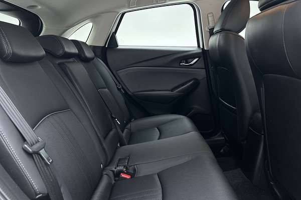 2020 Mazda CX-3 sTouring DK thumb-11