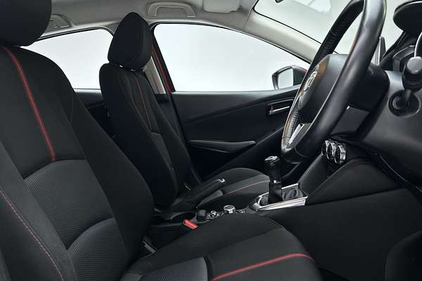 2017 Mazda 2 Genki DJ Series thumb-12