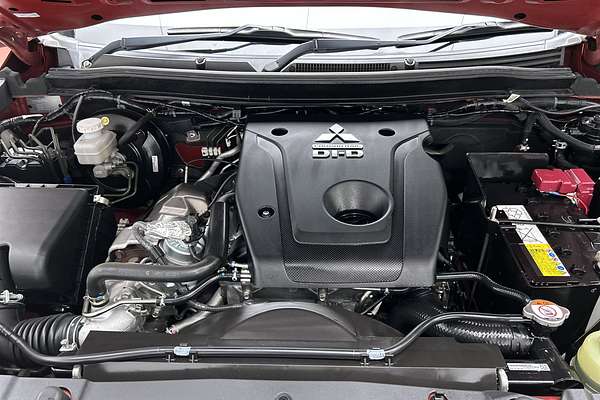 2022 Mitsubishi Triton GSR MR 4X4 thumb-10