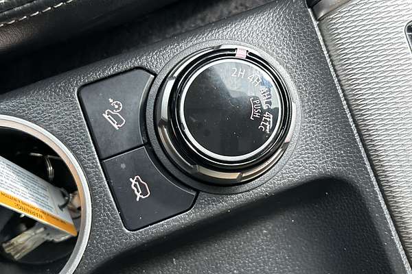 2022 Mitsubishi Triton GSR MR 4X4 thumb-17