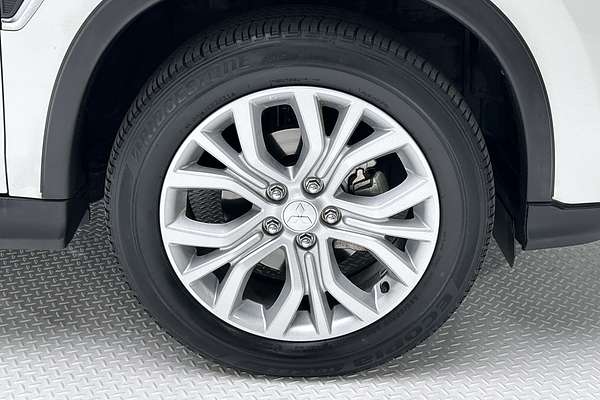 2021 Mitsubishi ASX ES Plus XD thumb-9