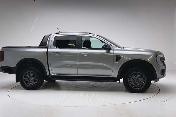 2025 Ford Ranger Wildtrak 4X4 2.0L thumb-3