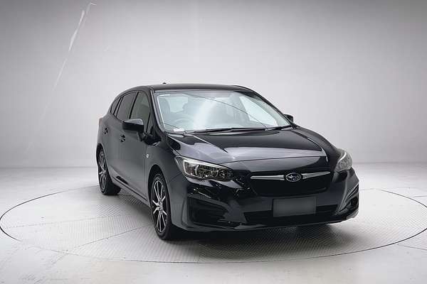 2017 Subaru Impreza 2.0i G5 thumb-4