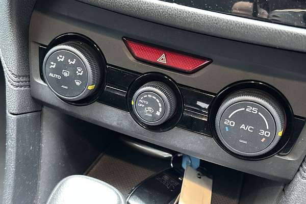 2017 Subaru Impreza 2.0i G5 thumb-16