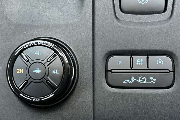 2025 Ford Ranger XLT 4X4 2.0L thumb-14